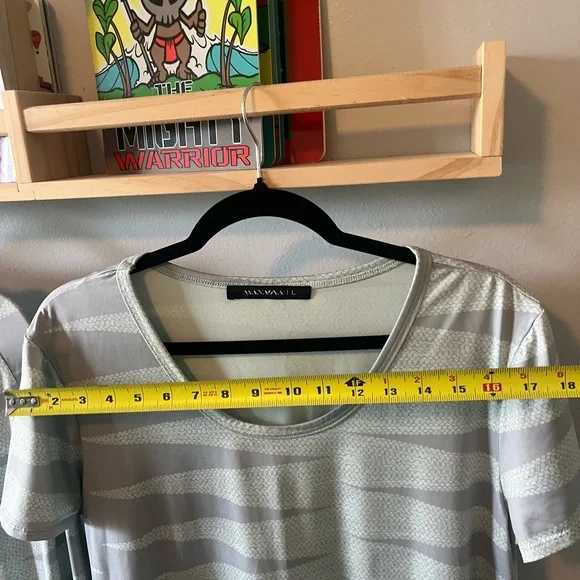 Manaola Gray Striped Pants and Top Set - Picture 11 of 12